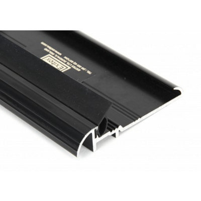 Exitex Oum/6 Weatherbar 914mm - Black