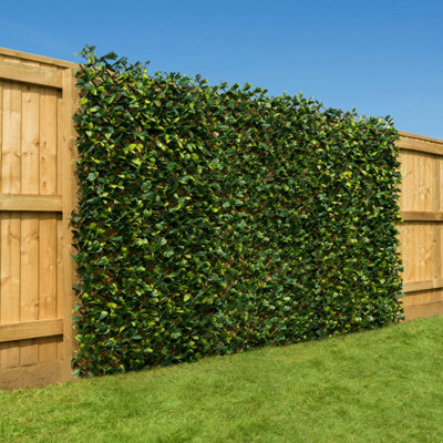 Expandable Artificial Trellis Laurel Leaf Garden Privacy Fence 1m x 2m Christow