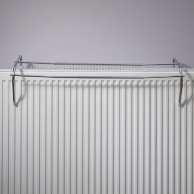 Radiator hanging towel discount rail