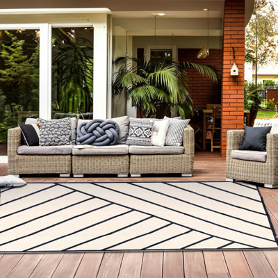 Extra Large Garden Outdoor Rug For Patio, Black & Sand Geo-Lines ...