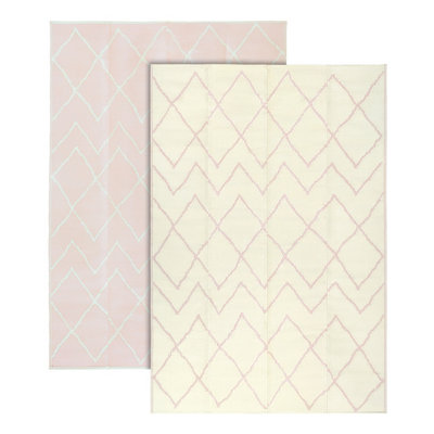 Extra Large Garden Outdoor Rug For Patio, Pink & Cream Chevron Waterproof Garden Rug 180 x 270cm