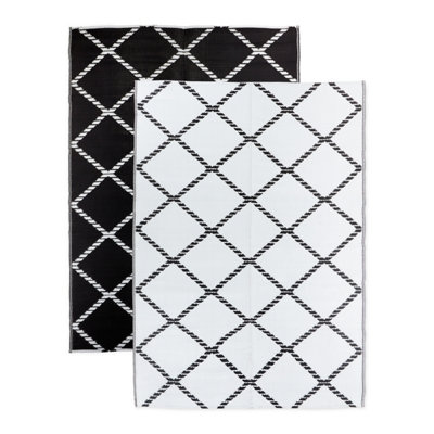 Extra Large Garden Outdoor Rug For Patio, Reversible Chevron Colours, Black & White Waterproof Area Rug 180 x 270cm