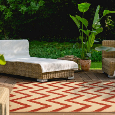 Extra Large Garden Outdoor Rug For Patio, Reversible Chevron Colours ...