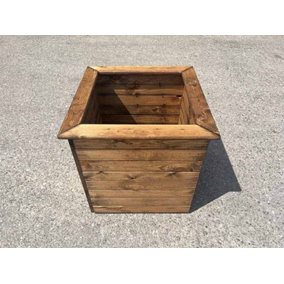 Extra Large Windsor Planter - W58 x D58 x H60 - Redwood