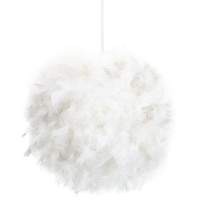 Eye-Catching and Designer Small White Feather Decorated Pendant Lighting Shade