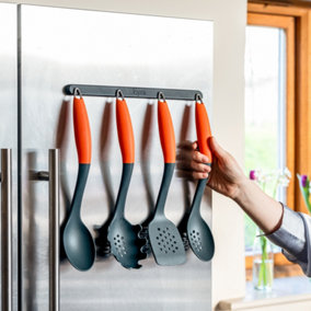 Eyra Design All Hands Kitchen Utensils Orange
