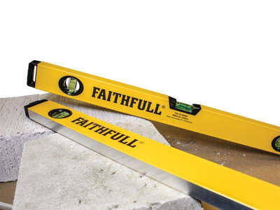 Faithfull 120cm Box Level with 3 Vials for Accurate Measurements