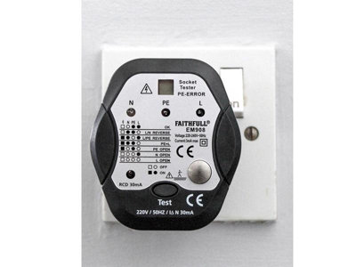 Faithfull EM908 Socket Polarity Tester with RCD Test Function FAIDETSOCRCD