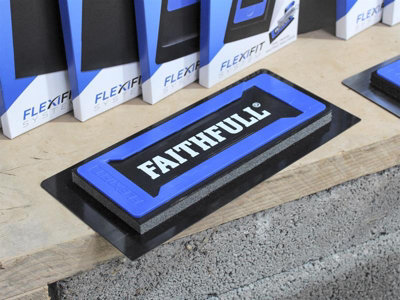 Faithfull Flexifit Trowel with Foam 28in FAIPFLEX28