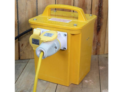 Faithfull FPPTRAN33A 110v Twin Socket Work Site Transformer 3.3 KVA Heavy Duty - 3