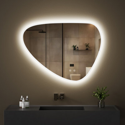 FASCINATE Irregular LED Mirror - Tempered Glass & Anti-Fog - 80x60cm