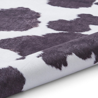 Faux Cow Print Black White Abstract Modern Cowhide Animal Rug for Living Rug for Living Room and Bedroom-155cm X 195cm