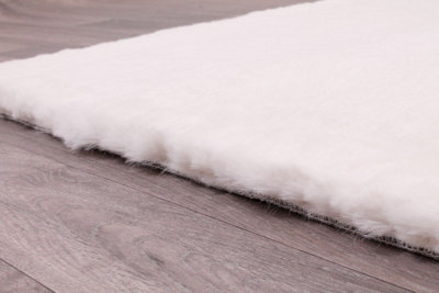 Faux Fur Ivory Plain Shaggy Modern Easy to Clean Polyester Rug for Living Room and Bedroom-150cm X 200cm - 5