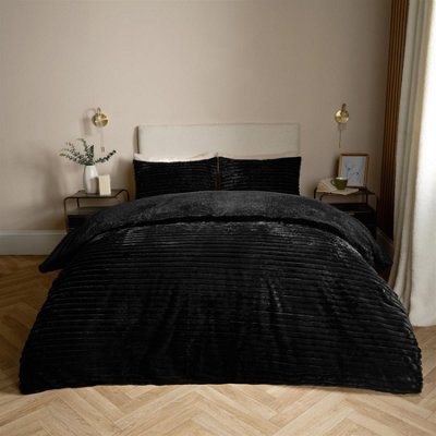 Faux Fur Ribbed Fleece Duvet Cover Bedding Set, Black - Double