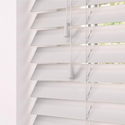 Faux Wood White Wooden Venetian Blinds Blind With String 50mm Slats ...