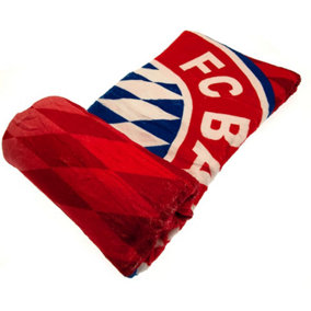 FC Bayern Munich Fleece Crest Blanket Red/White/Blue (170cm x 130cm)