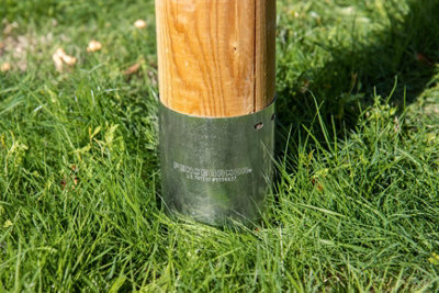 Fence Post Round Protector Protects Against Lawn Equipment Damage Adjustable from 3 inch to 5 inch Diameter (FREE DELIVERY) - 3