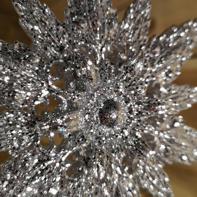 Festive 24cm Christmas Silver Star Glitter Tree Topper - 3