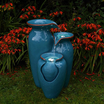 Festive Lights Solar & Mains Powered Cascading Water Feature IP68 ...