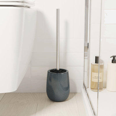Shop toilet brushes.