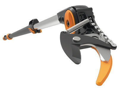 Electric tree on sale pruner b&q