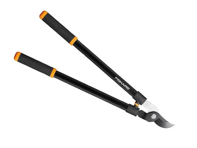Fiskars 1027541 Solid L11 Bypass Loppers FSK1027541 DIY at B&Q