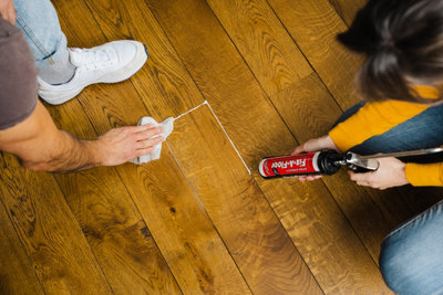 Kit Fix-A-Floor Per Riparazione Pavimenti - Per Piastrelle, Legno, LVT Sciolti O Scricchiolanti, Con Siringa Di Precisione