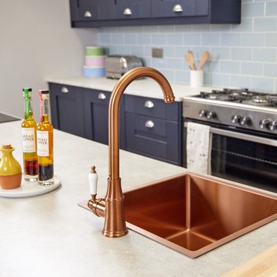flöde Kjerag Single Lever Traditional Kitchen Sink Mixer Tap Copper Finish