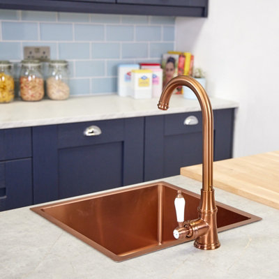 flöde Kjerag Single Lever Traditional Kitchen Sink Mixer Tap Copper Finish