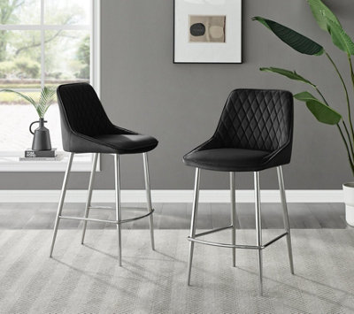 Bar stools with silver outlet legs