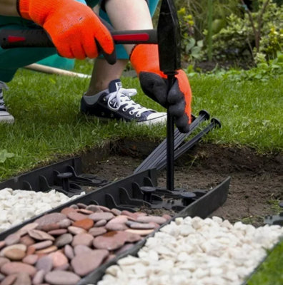 flexible-garden-border-grass-lawn-path-edging-with-plastic-pegs-40mm