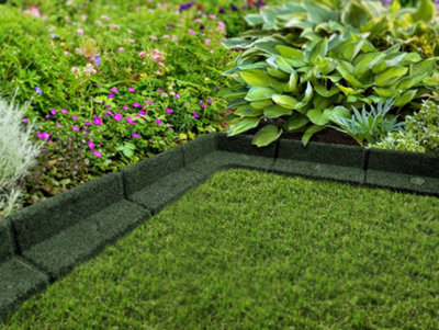 Rubber garden outlet edging