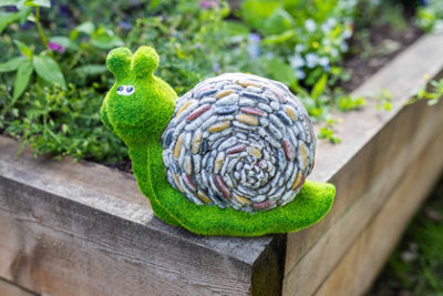 Flocked Moss Snail Garden Ornament with Stones