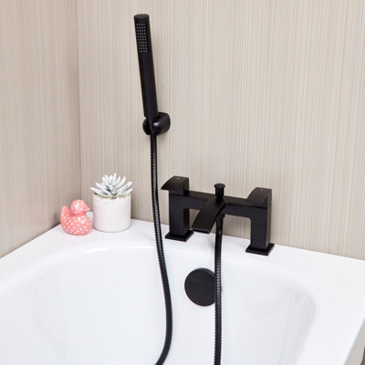Flode Boras Bath Shower Mixer Tap Includes Handset and Holder - Matt Black