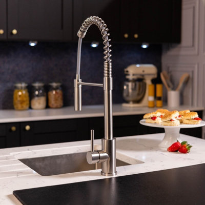 Flode Fjadra Pull Out Kitchen Sink Mixer Tap Spring Style Mixer Tap ...