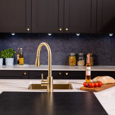 Flode Runda Kitchen Sink Mixer with Pull out Spray Brushed Brass Oval Head