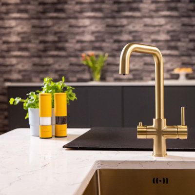 flode tre 3 in 1 Boiling Water Tap Brushed Brass Finish