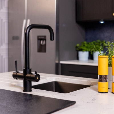 flode tre 3 in 1 Boiling Water Tap Matt Black Finish