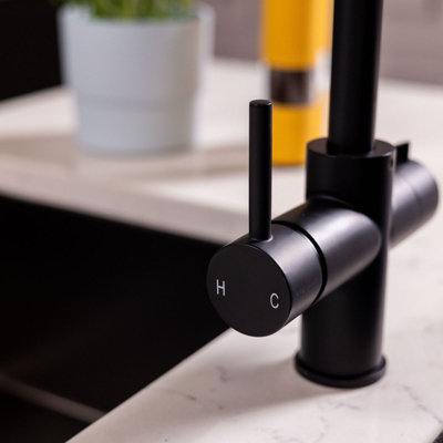 flode tre 3 in 1 Boiling Water Tap Matt Black Finish