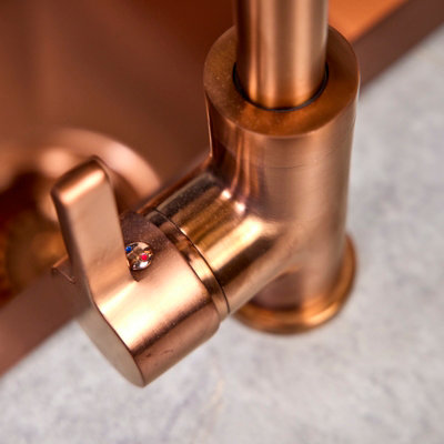 flode Vattern Single Lever Kitchen Sink Mixer Tap with Swivel Spout Swan Neck Design Copper Finish
