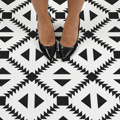 Floorpops Parla Black Peel and Stick Floor Tiles FP3567