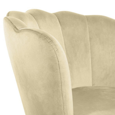 Flora Accent Chair with Petal Back Scallop Armchair in Velvet - Champagne
