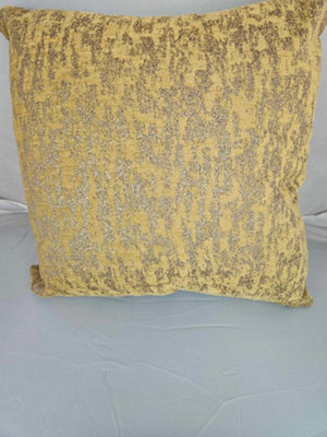 FLORIA PAISLEY PATTERNED LARGE CUSHIONS