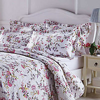 Flower Garden Quilted Bedspread Size King - Pink and Lilac Floral Design Summer Bedding Set with Matching Pillow Shams