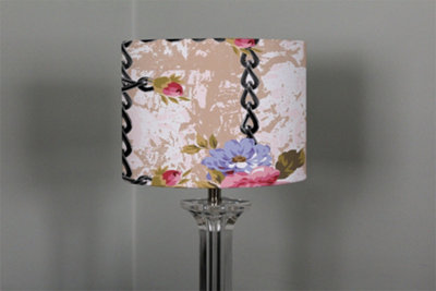 Flowers & Chains (Ceiling & Lamp Shade) / 25cm x 22cm / Ceiling Shade