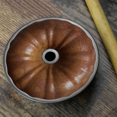 Fluted Non-Stick Ring Cake Tin
