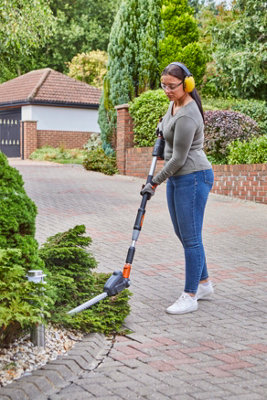 Flymo 18V UltraCut Reach 420 Cordless Hedge Trimmer Cutter 42cm No Battery