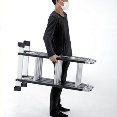 Foldable multi-purpose combination step ladder. Aluminium construction.