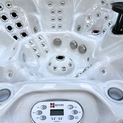 Fonteyn Passion Excite Hot Tub for 7 People