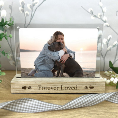 Forever Loved Pet Memorial Photo Frame Wooden Base Fits 6x4